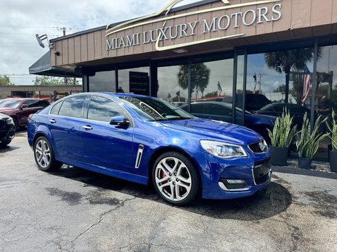Used 2017 Chevrolet SS RWD image 3