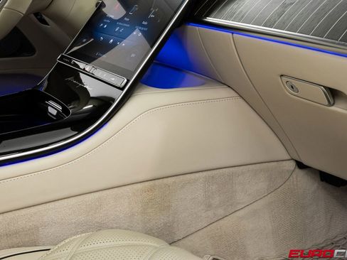 Used 2023 Mercedes-Benz Maybach S 680 4MATIC image 31