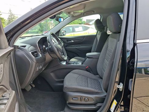 Used 2023 Chevrolet Equinox LT FWD image 13