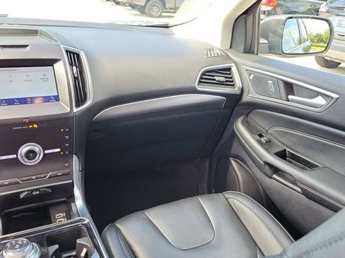 Certified 2020 Ford Edge Titanium w/ Canadian Touring Package AWD/4WD image 20