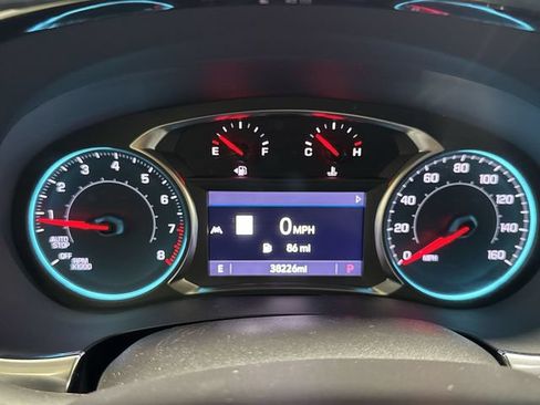 Used 2023 Chevrolet Traverse RS w/ LPO, Floor Liner Package AWD/4WD image 17