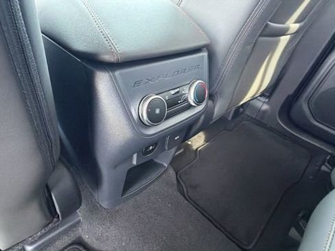 New 2026 Ford Explorer Active image 17