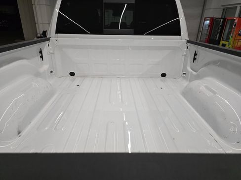 Used 2024 RAM 2500 Laramie w/ Safety Group AWD/4WD image 6