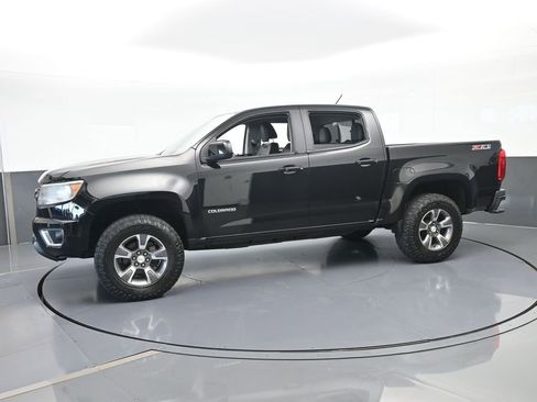 Used 2016 Chevrolet Colorado Z71 image 2