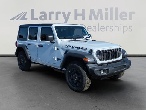 New 2026 Jeep Wrangler Sport S image 7