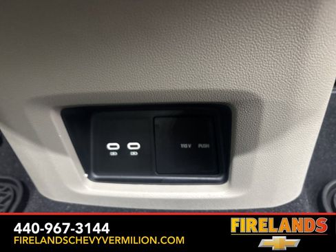 Used 2025 Volkswagen Atlas SE image 40