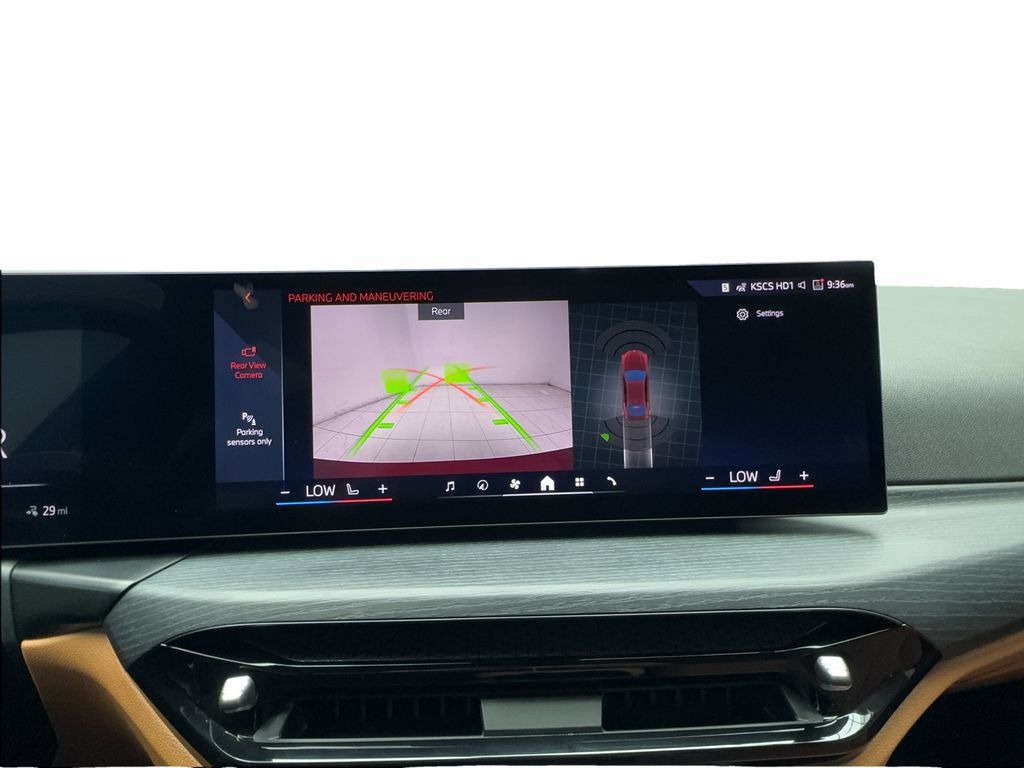 Used 2025 BMW i4 eDrive40 w/ Driving Assistance Package RWD image 54