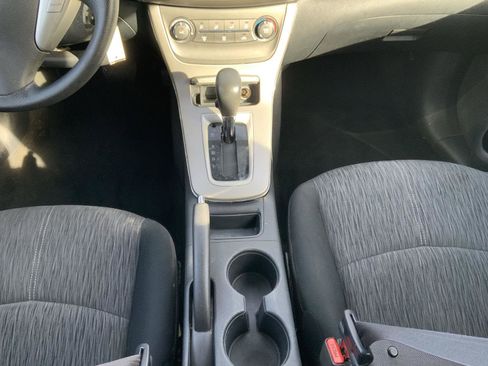 Used 2014 Nissan Sentra SV image 33