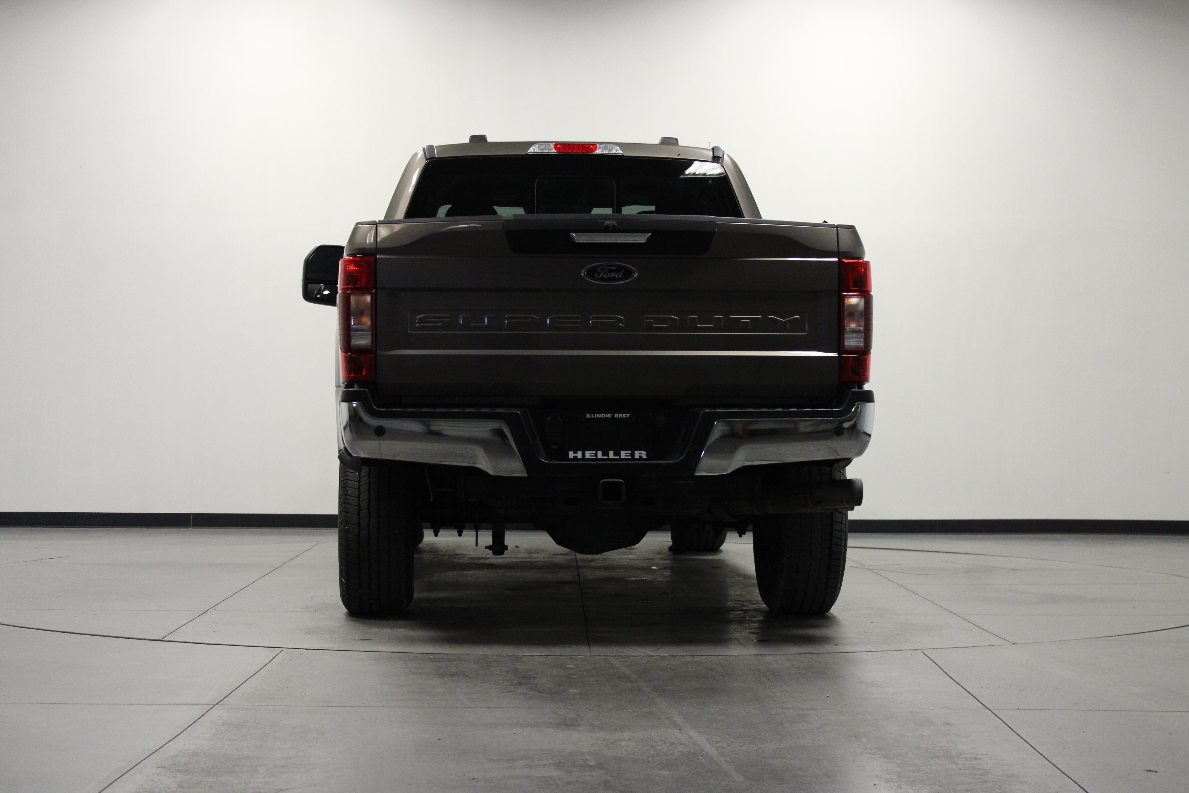 Used 2021 Ford F250 Lariat w/ Lariat Value Package AWD/4WD image 5