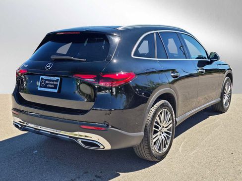 Used 2026 Mercedes-Benz GLC 300 image 4