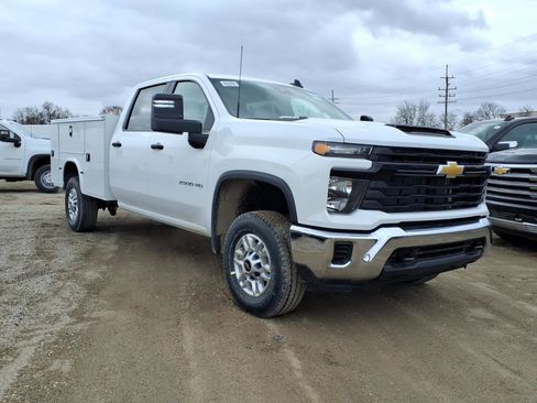 New 2026 Chevrolet Silverado 2500 W/T w/ WT Convenience Package AWD/4WD image 3