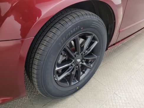 Used 2019 Dodge Grand Caravan GT FWD image 31