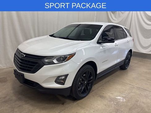 Used 2020 Chevrolet Equinox LT w/ Sport Edition image 8