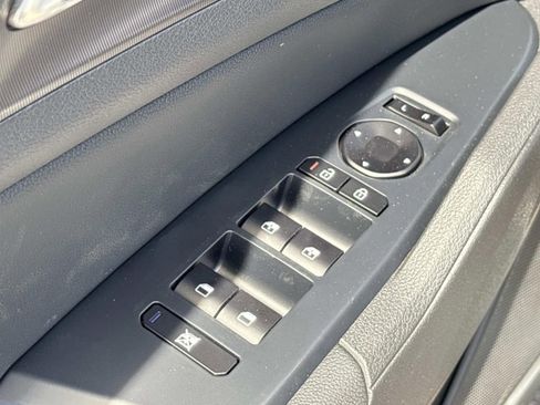 New 2026 Kia Sportage EX AWD/4WD image 18
