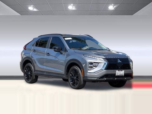 Used 2024 Mitsubishi Eclipse Cross AWD image 7