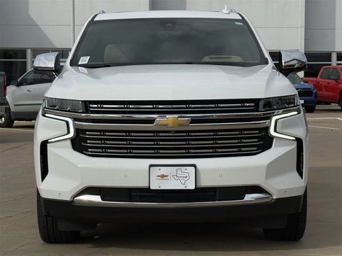 Used 2021 Chevrolet Tahoe Premier w/ Premium Package image 7