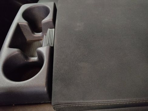 Used 2020 Nissan Titan SV w/ Accessory Utility Package image 26