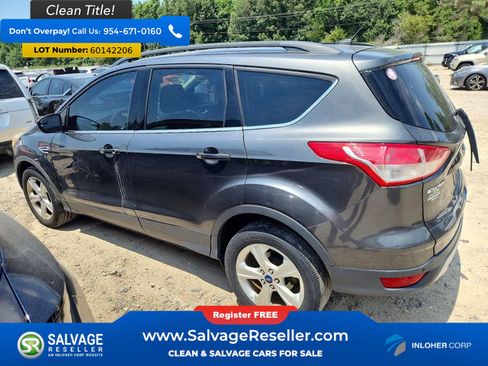 Used 2015 Ford Escape SE w/ Equipment Group 201A AWD/4WD image 3