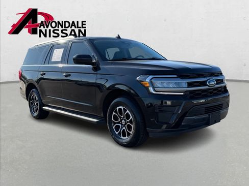 Used 2024 Ford Expedition Max XLT image 9