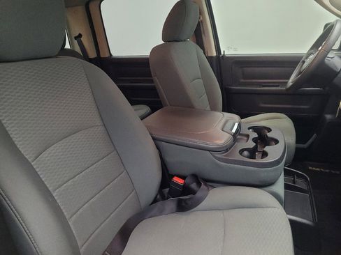 Used 2015 RAM 1500 Express image 21