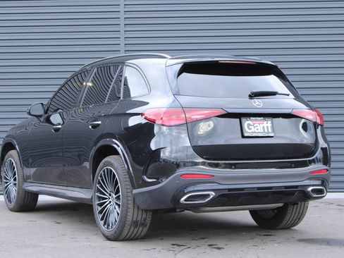 Used 2024 Mercedes-Benz GLC 300 4MATIC image 7