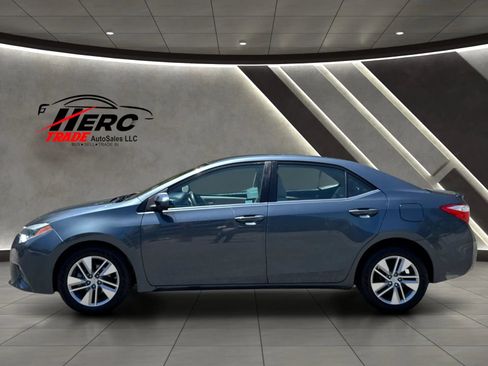 Used 2015 Toyota Corolla LE FWD image 11