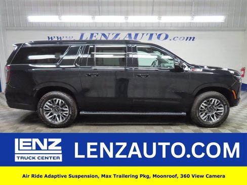 Used 2025 Chevrolet Suburban Z71 w/ Z71 Off-Road Package image 1