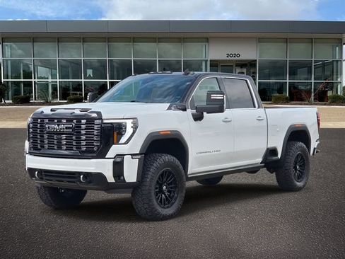 Used 2025 GMC Sierra 2500 Denali Ultimate image 3