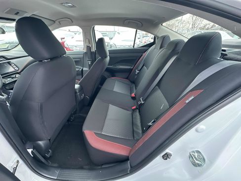 New 2025 Nissan Versa SR w/ Trunk Package image 28