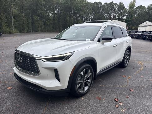 Certified 2025 INFINITI QX60 Luxe w/ Vision Package image 31