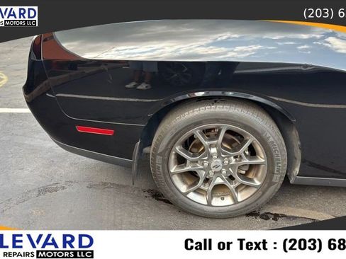Used 2017 Dodge Challenger GT w/ Technology Group AWD/4WD image 11