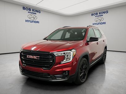 Used 2024 GMC Terrain SLT w/ Tech Package