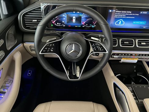 New 2026 Mercedes-Benz GLE 450 4MATIC Coupe image 13