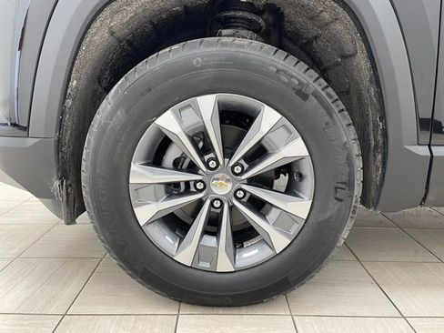 New 2026 Chevrolet Equinox LT w/ Safety and Technology Package AWD/4WD image 8