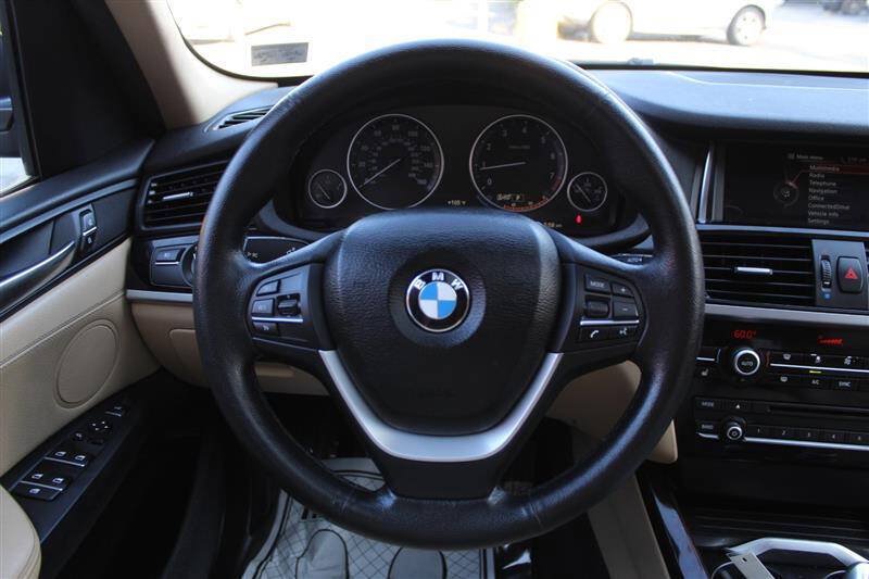 Used 2016 BMW X3 xDrive28i AWD/4WD image 14