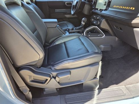 Used 2021 Ford Bronco First Edition image 11