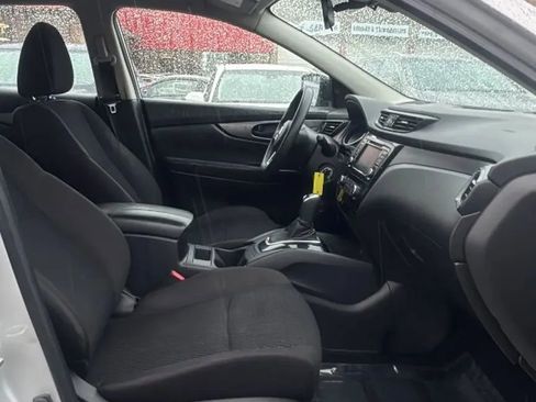 Used 2022 Nissan Rogue Sport S AWD/4WD image 27