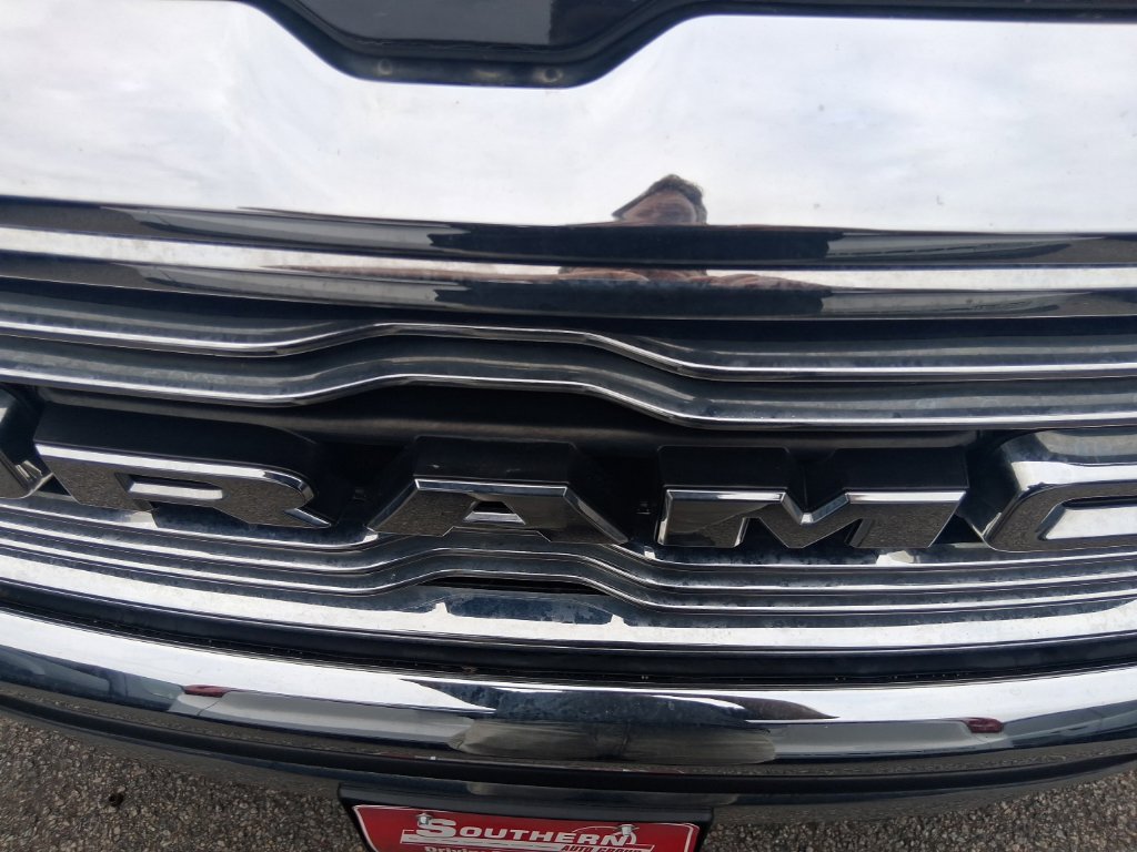 Used 2022 RAM 1500 Laramie AWD/4WD image 21