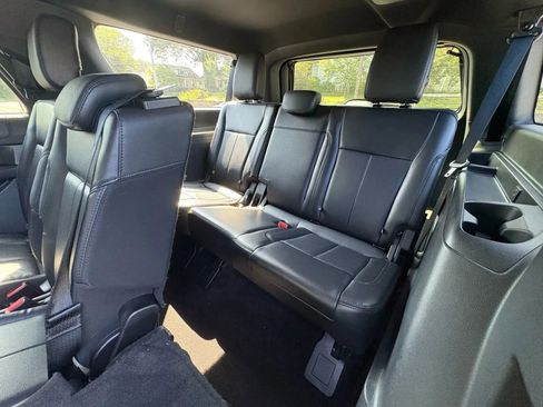 Used 2019 Ford Expedition Max XLT w/ Equipment Group 202A image 16