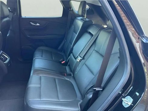 Used 2021 Chevrolet Blazer LT FWD image 9