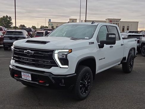 New 2026 Chevrolet Silverado 2500 LT w/ Trail Boss Package AWD/4WD image 1