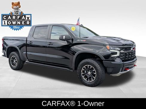 Used 2025 Chevrolet Silverado 1500 ZR2 w/ Technology Package AWD/4WD image 2