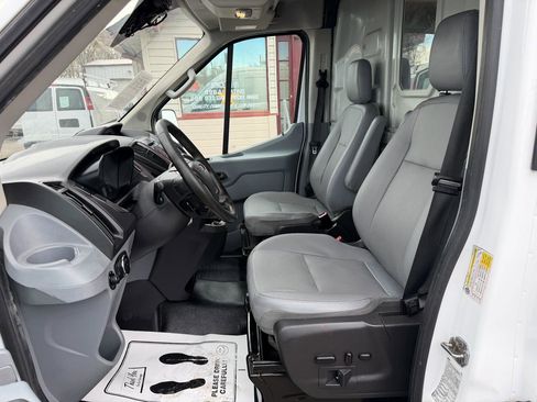 Used 2017 Ford Transit 250 148 Medium Roof w/ Premium Package image 11