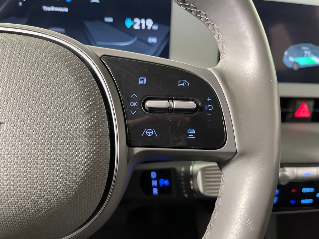 Certified 2024 Hyundai Ioniq 5 SEL RWD image 30