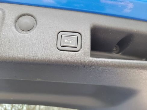 Used 2024 Chevrolet Equinox LT image 27