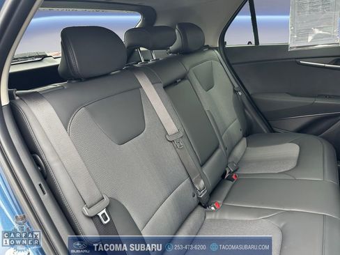 Used 2024 Kia Niro EX image 18