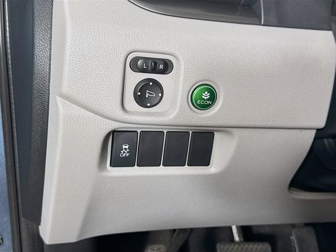 Used 2018 Honda Pilot EX-L image 11