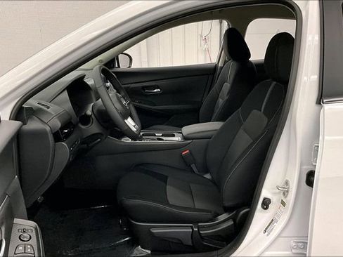 New 2025 Nissan Sentra SV w/ All-Weather Package image 9