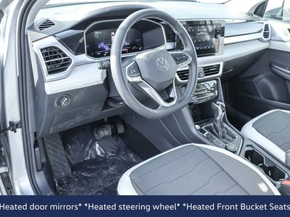 New 2025 Volkswagen Taos SE