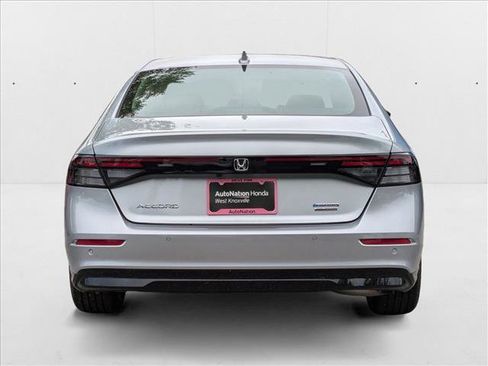 New 2025 Honda Accord Touring image 7